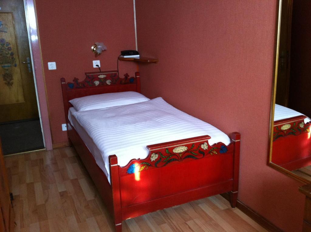 Haus Darioli Otel Zermatt Oda fotoğraf